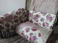 Prikrývka na posteľ patchwork Ružová záhrada 230x250cm