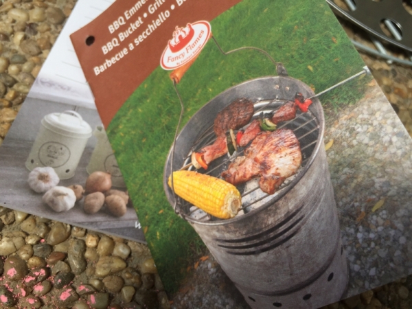 Prenosný gril BBQ kýblik 35x30,5x33,8cm