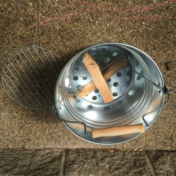 Prenosný gril BBQ kýblik 35x30,5x33,8cm