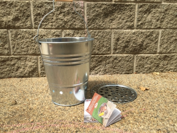 Prenosný gril BBQ kýblik 35x30,5x33,8cm