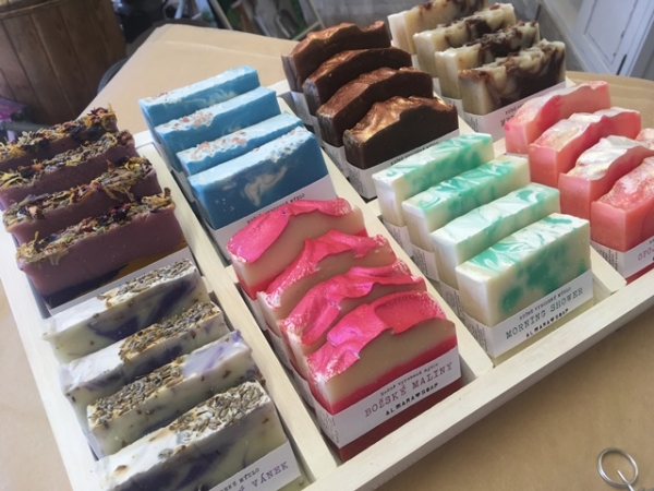 Prírodné mydlo Provensálsky vánok ALMARA SOAP 90g