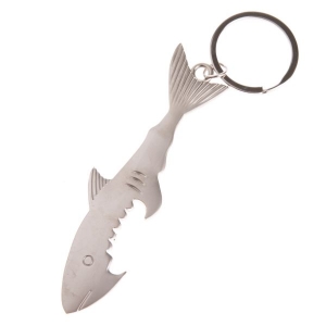 Prívesok na kľúče žralok otvárač