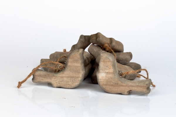 Prízdoba vtáčik drevený šedý