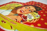 Prestieranie červené Raviolis Party 43,5x28cm