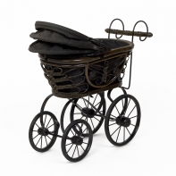 Prútený kočík pre bábiky 47x21x39cm