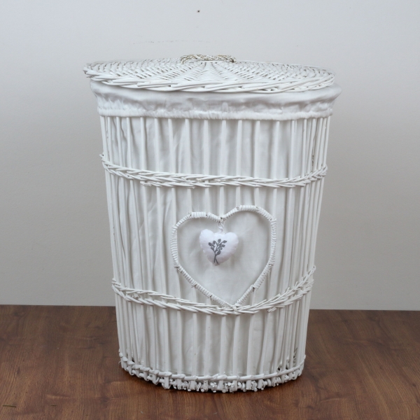 Prútený kôš na bielizeň biely levanduľovej srdce 59cm