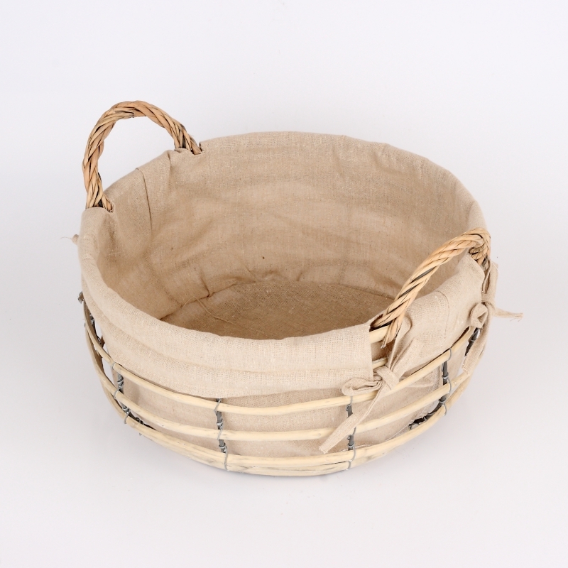 Prútený kôš s látkou guľatý stredný