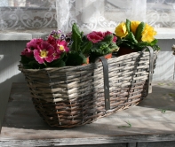 Prútený kvetináč na balkón 44cm