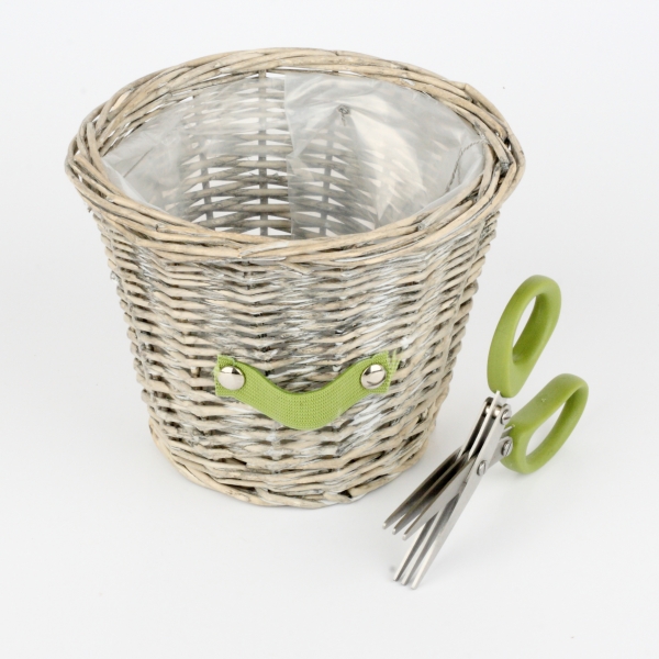Prútený kvetináč na bylinky s nožnicami 17x14x18cm