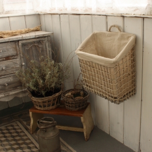 Prútený stojan na časopisy 40x28x14cm