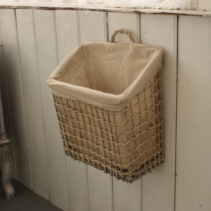 Prútený stojan na časopisy 44x35x17cm