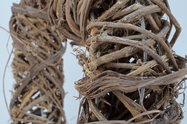 Prútený vénec srdca 35cm