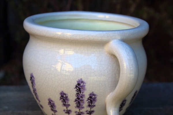 Provence dekorácia kvetináč s levanduľou