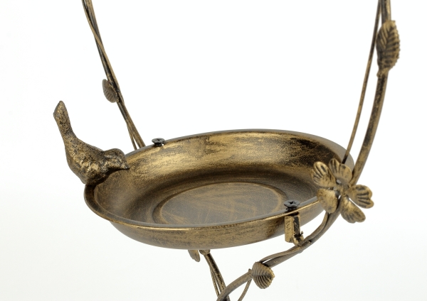 Vtáčie pítko so závesom srdca