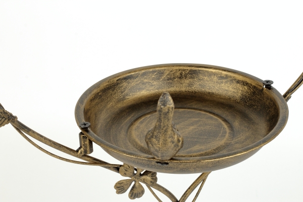 Vtáčie pítko so závesom srdca