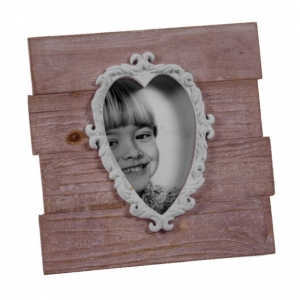 Rámček drevený so srdcom