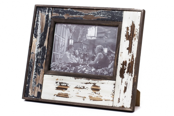 Rámček na fotografiu hnedo-biely