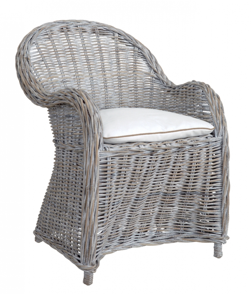 Ratanové kreslo s bielou patinou 63,5x90x65cm