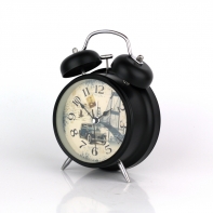 Retro budík s autom 17cm