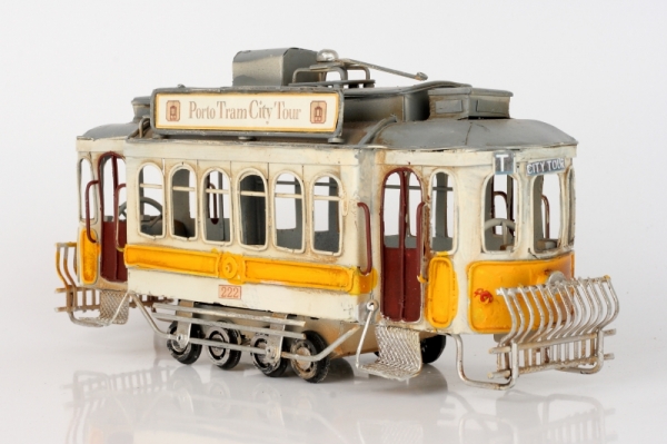 Retro kovový model električka 26x9x13cm