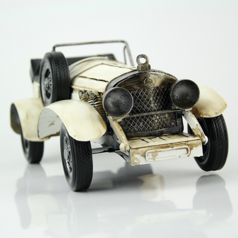 Retro model automobilu s rolovacie strechou 26cm