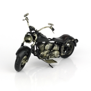 Retro model motorka čierna 19cm