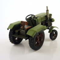 Retro model traktor 15x9,5x11cm