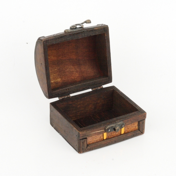 Retro truhlička 7cm