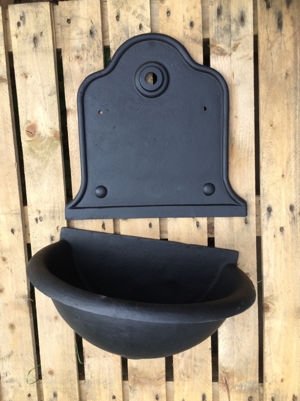 Retro vonkajšie umývadlo spodná časť