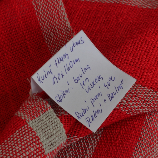 Režný ručne tkaný obrus červený 140x160cm