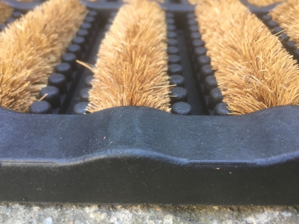 Rohožka pred dvere 60x40x3cm