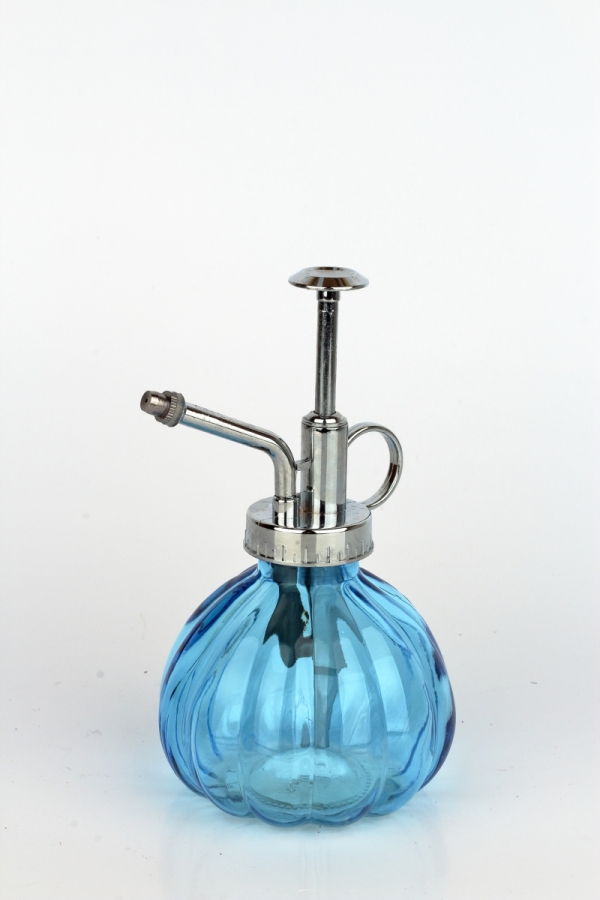 Rozprašovač na kvety svetlo modrý