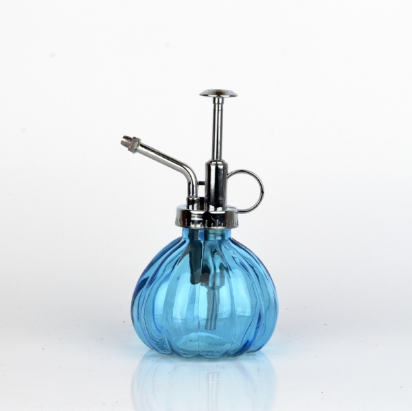 Rozprašovač na kvety svetlo modrý