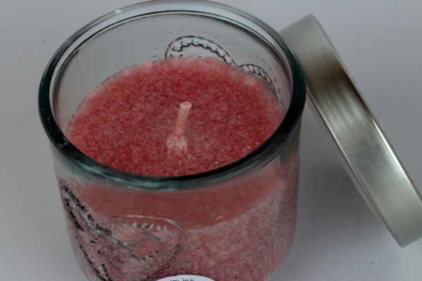 Ručne odlievaná sviečka v sklenenej dóze so srdcom brazílska papaya 190g