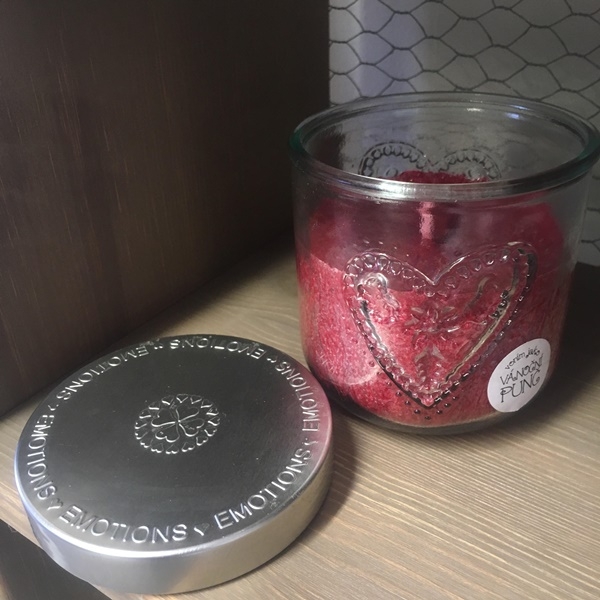 Ručne odlievaná sviečka v pohári vianočné punč 480g