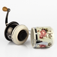 Ručný mlynček na kávu dek0738