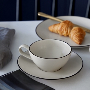 Šálka ​​na čaj s tanierikom 0,21l AUGUSTA