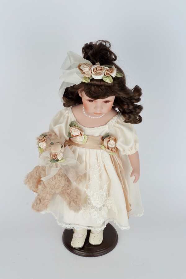 Zberateľská bábika Karolína 48cm