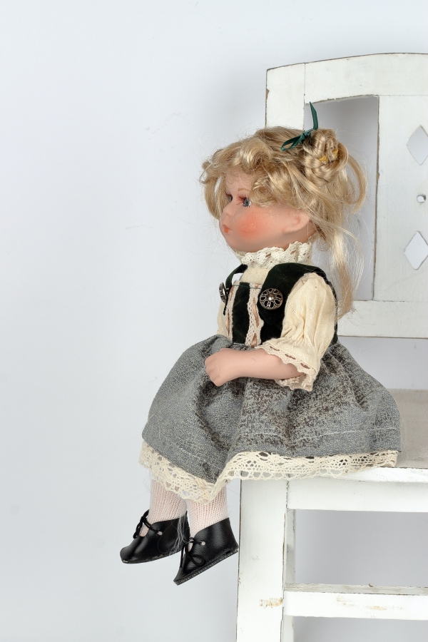 Zberateľská bábika Ruženka 30cm