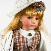 Zberateľská porcelánová bábika Iva 80cm