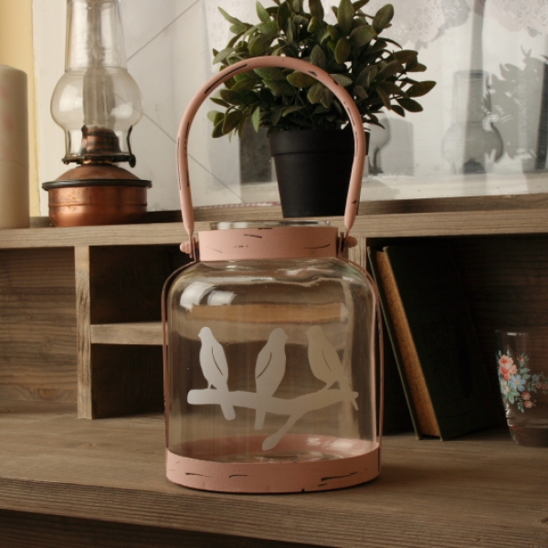 Sklenený svietnik s kovovým uchom ružový 18cm