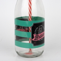 Poháre s viečkom a brčkem- červená dek5220