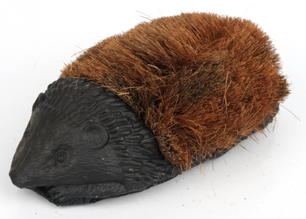 Škrabka na topánky ježko 28cm