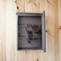 Skrinka na kľúče 32x40cm