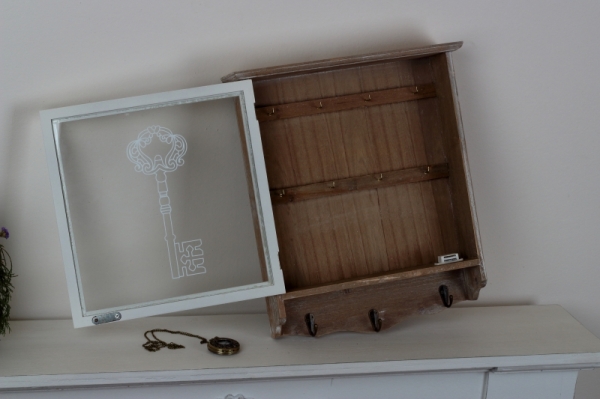 Skrinka na klúče BI