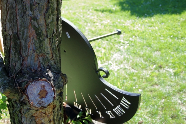 Slnečné hodiny čierne