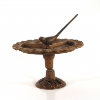 Slnečné hodiny z liatiny s vtáčikom 22cm