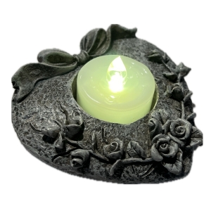 Smútočná pieta - dekorácia na hrob