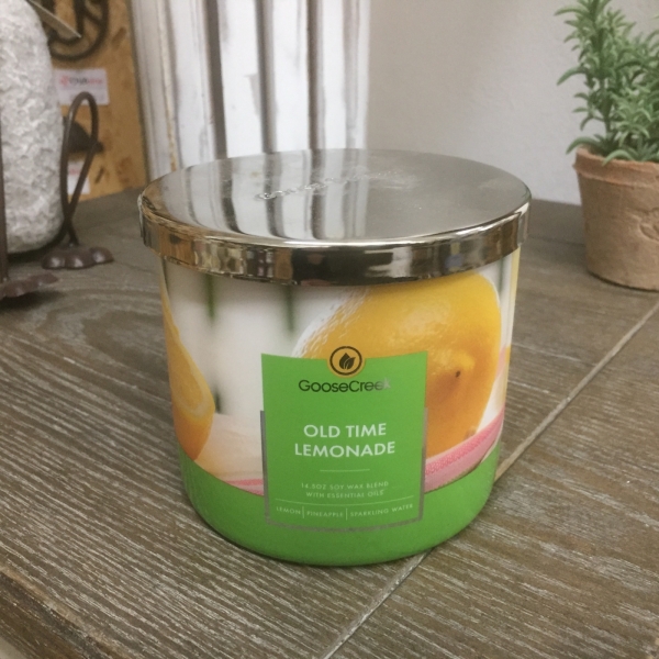 Sójová sviečka OLD TIME LEMONADE s 3 knôtmi