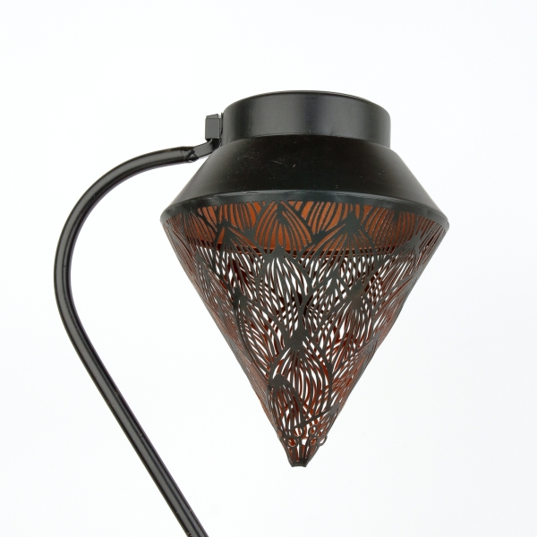 Solárny záhradný lampáš so zápichom do trávníka